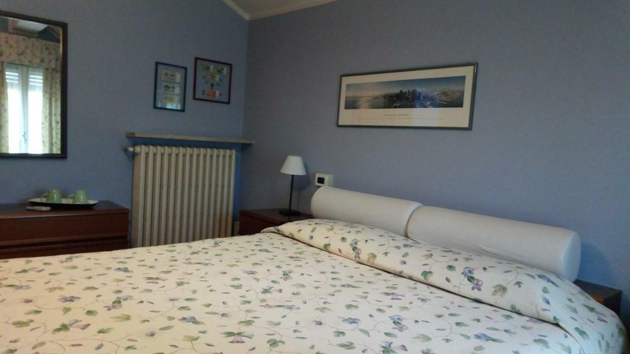 Corte Posta B&B - Parcheggio E Bagno In Camera Mantova Eksteriør billede